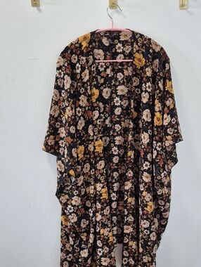 Forever 21 Black Floral Kimono with Yellow & Cream Blooms